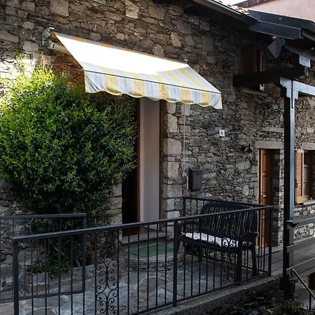 Casa Orfea Holiday home