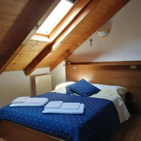 Casa Orfea Holiday home Stresa